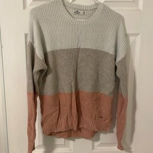 Hollister xs colorblock sweater